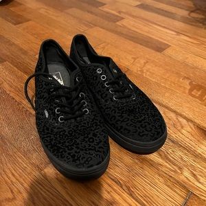Black leopard print Vans